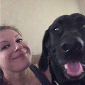 Meet your Posher, Laurie